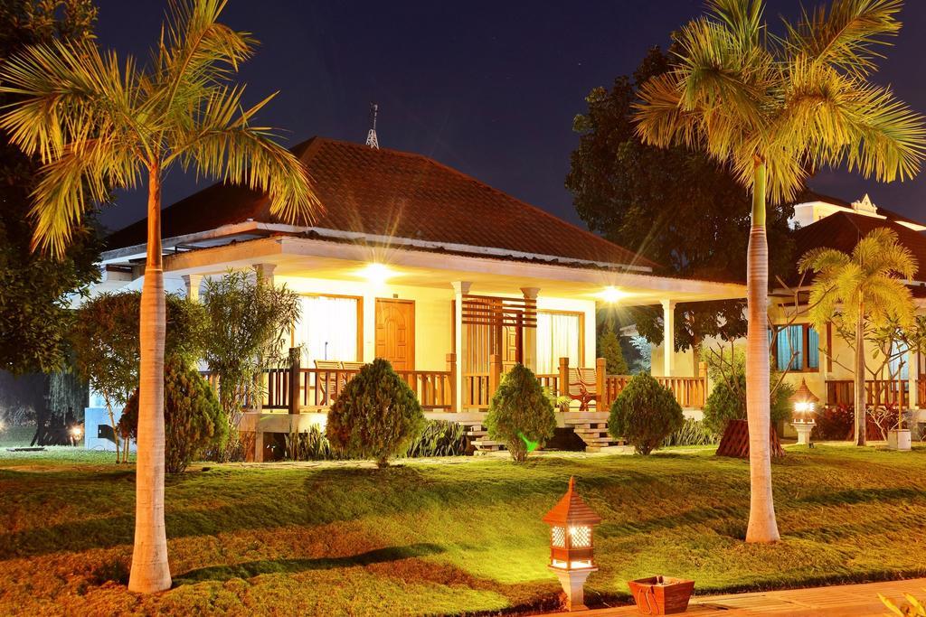 Win Unity Resort Hotel Monywa Exterior photo